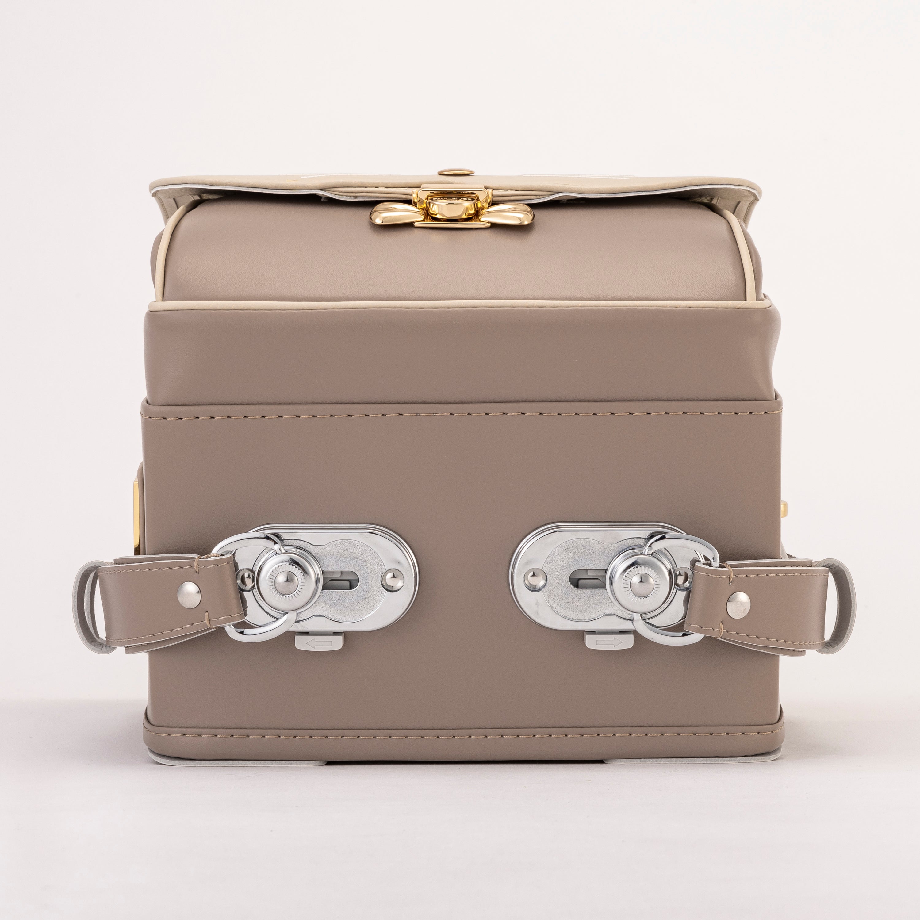 SHIFFON ポール&ジョー クリザンテームチャトン ホワイト