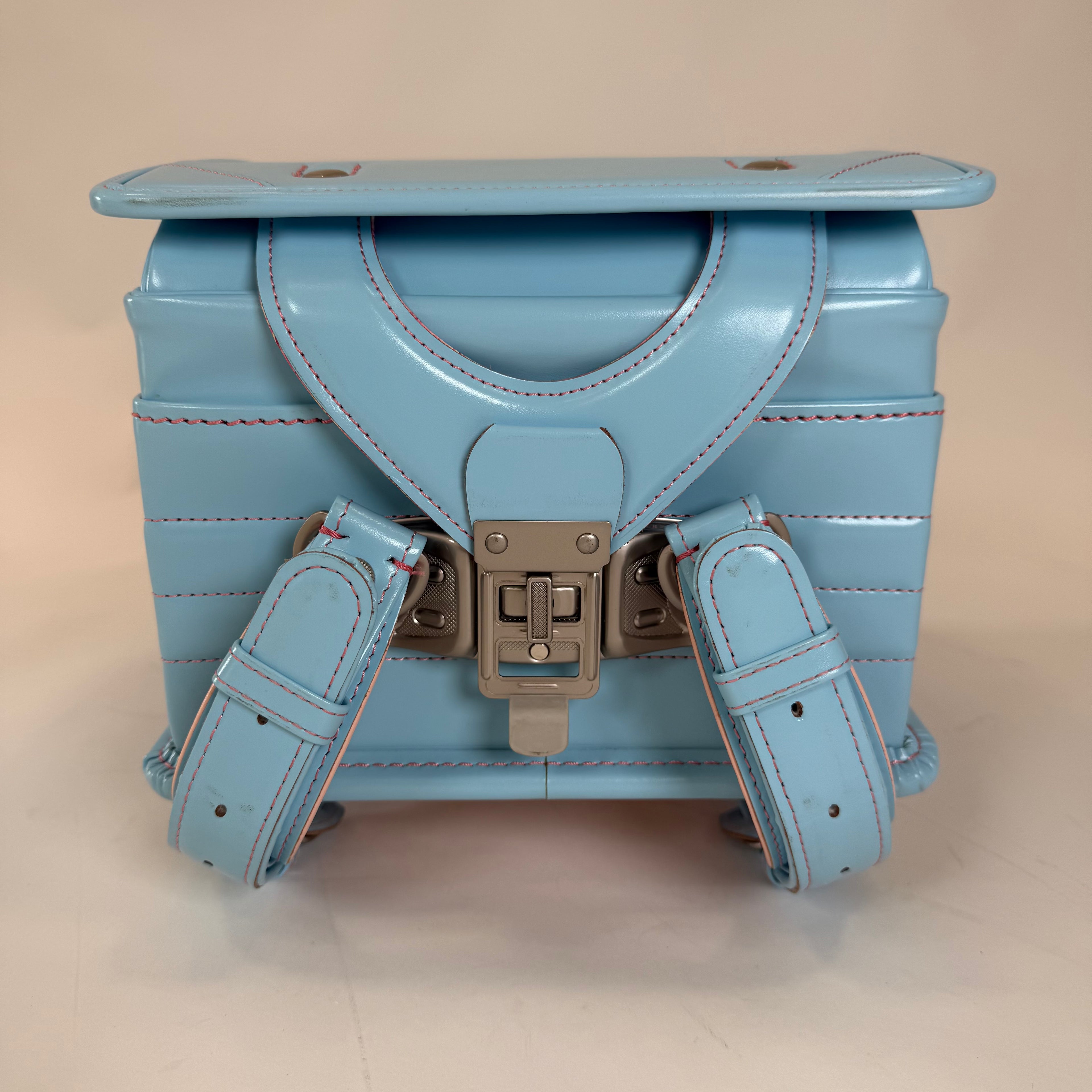 【アウトレット】五十嵐製作所 総牛革セミ光沢 スカイ×ピンク(背ピンク)