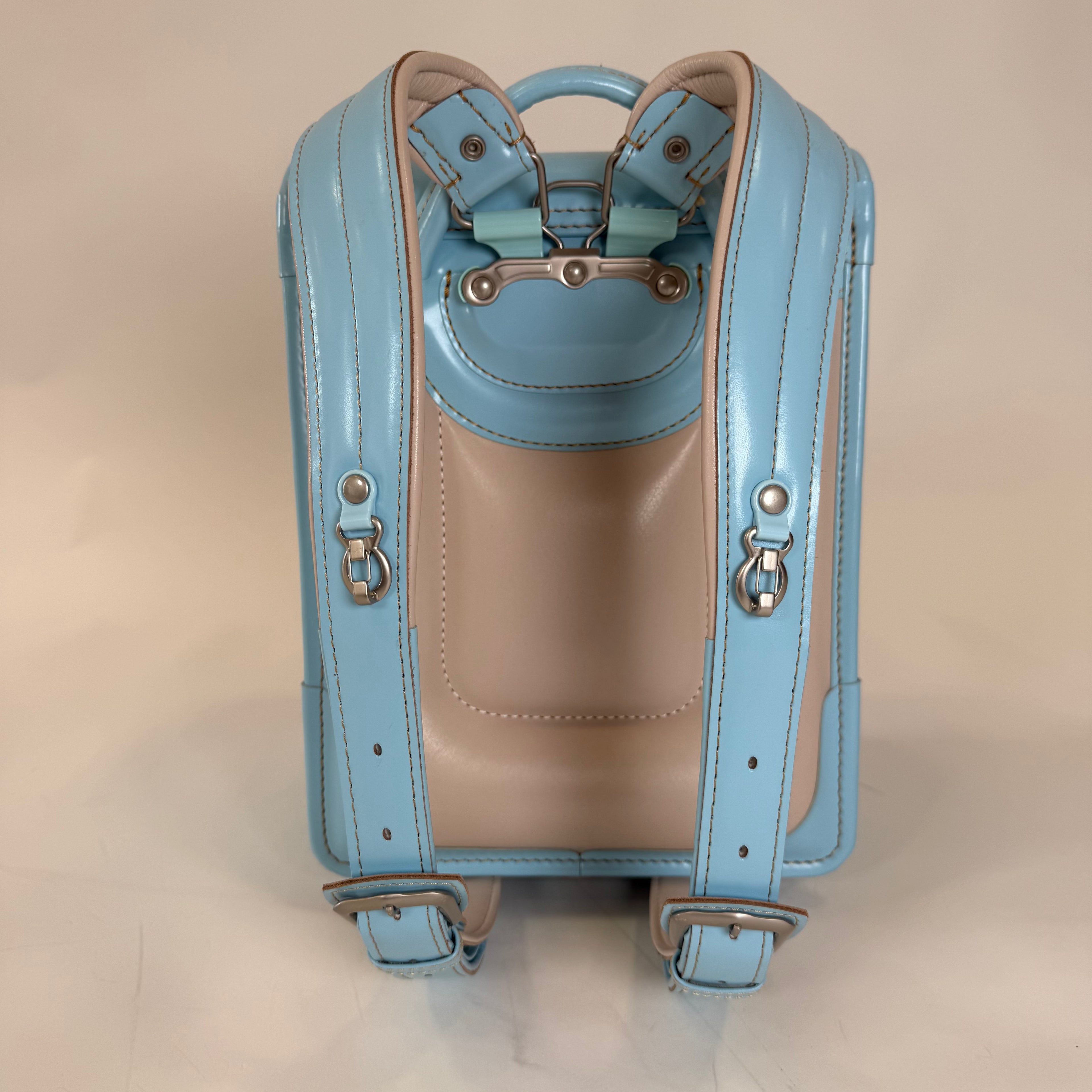 【アウトレット】五十嵐製作所 総牛革セミ光沢 スカイ×ゴールド