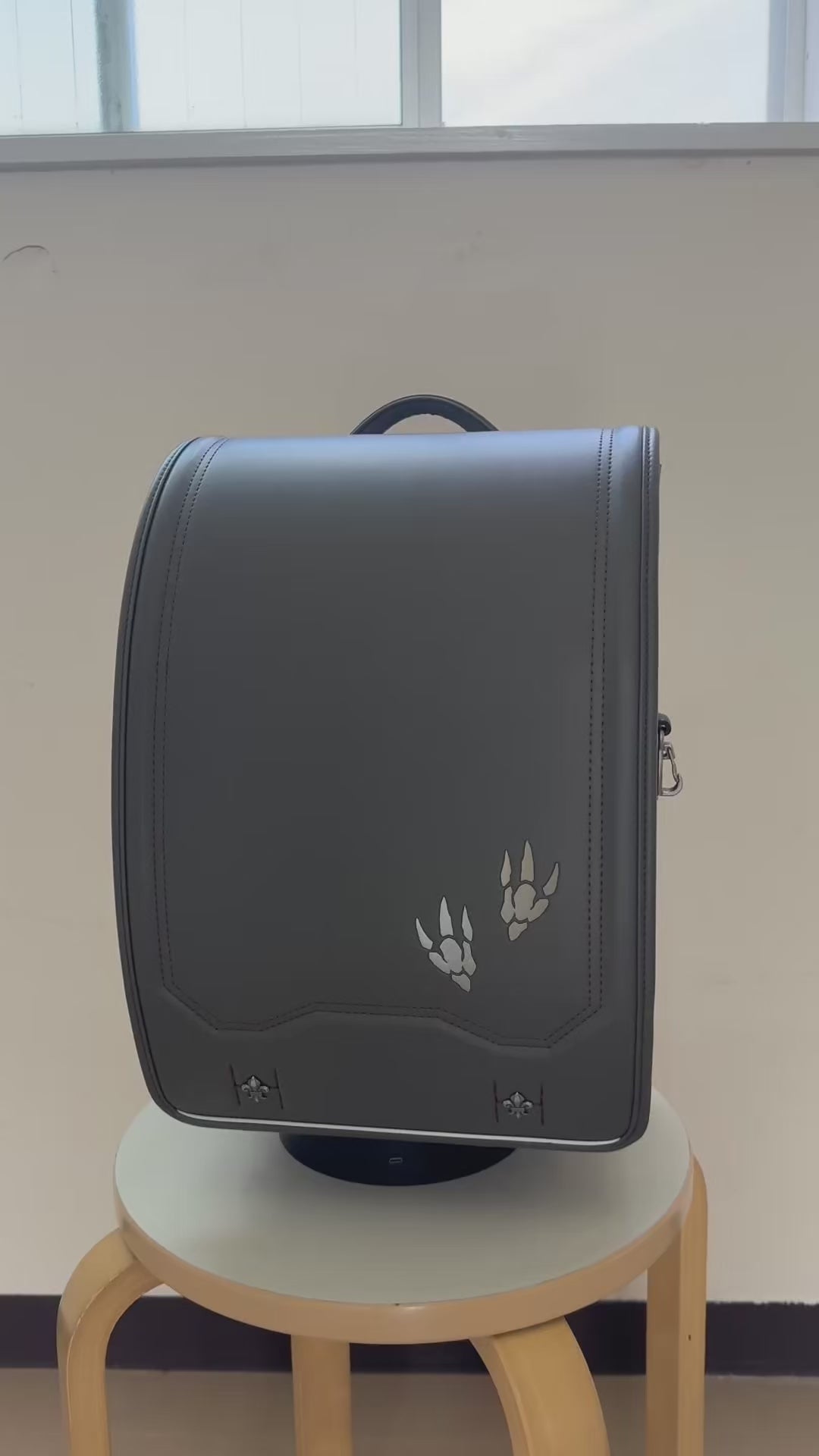 カザマ　ディノキッズスモーキー　グレー